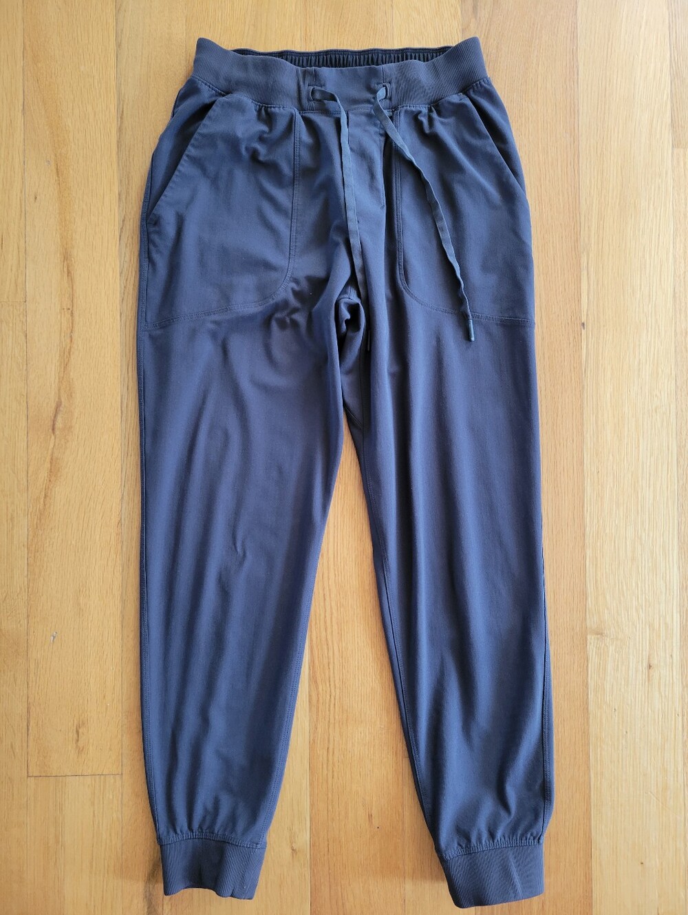 Lululemon Joggers - Missing Tag - Xs? Small?